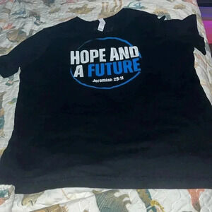 “Hope & A Future Jeremiah29:17” Soft cotton tshirt - M - like new​​